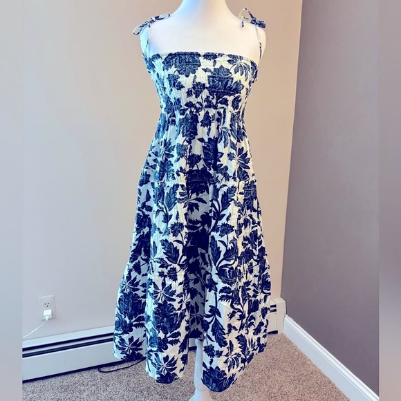 Secret Mission convertible maxi/skirt ECO FREINDLY - Picture 2 of 7